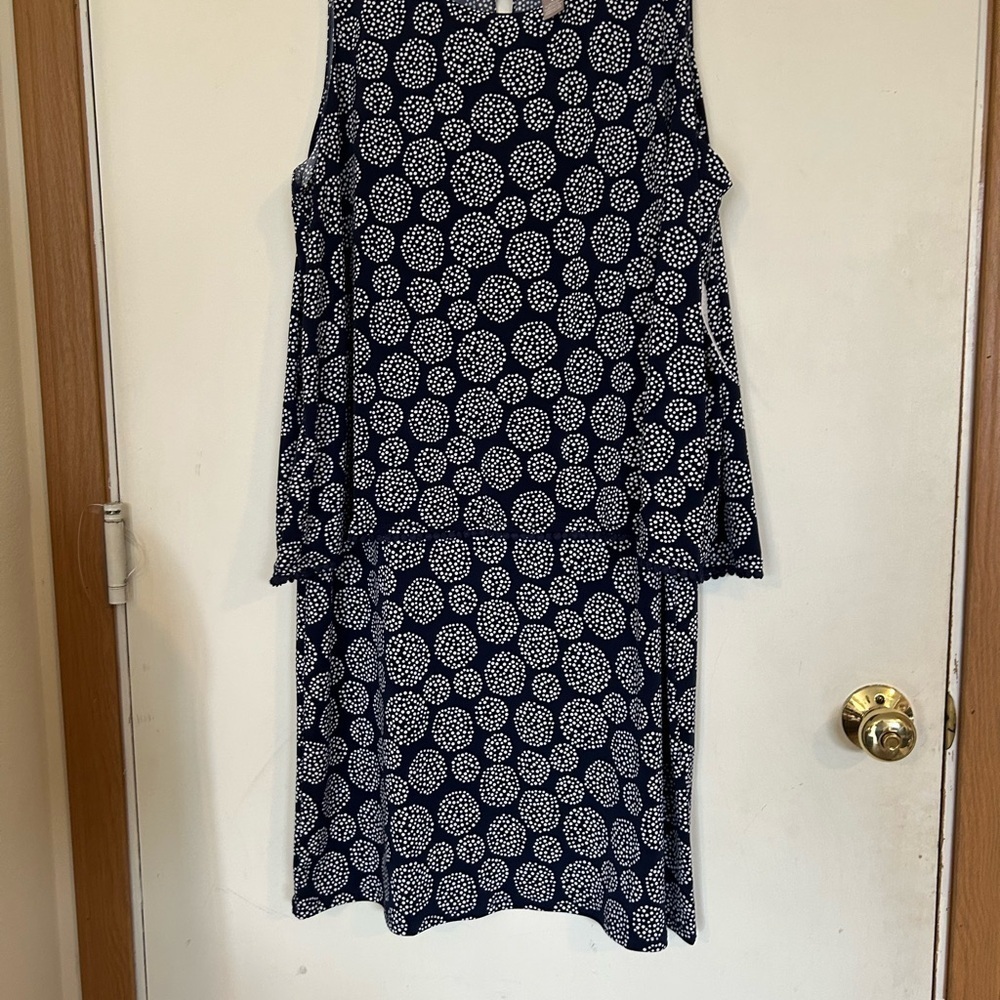 NWT CHICO'S SIZE 2 (LARGE)
ELLIE SCOOP LAYERED DRESS
DRESS MIDNIGHT BLUE